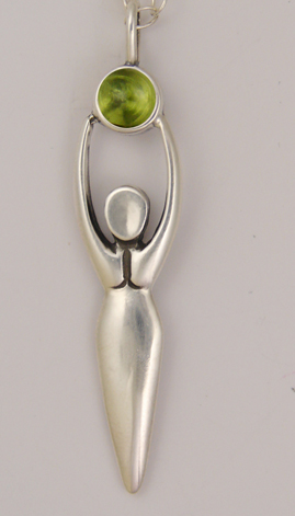 Sterling Silver Women Pendant With Peridot